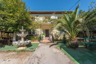 Apartments and Rooms Dragica - Starigrad-Paklenica - 0