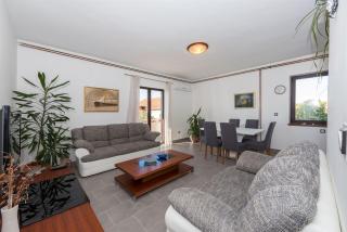 Apartments Snjezana - Tisno - 6