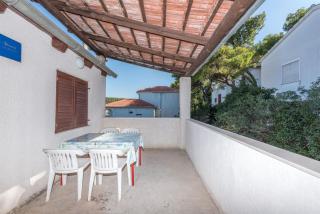Apartment Lidija - Tisno - 9