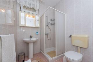 Apartments Danica - Tisno - 2