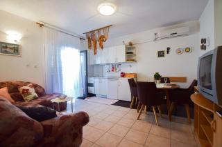 Apartments Derado - Supetar - 6