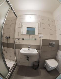 Hotel U Jezera - Velký Osek - 1