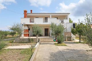 Apartments Ivan - Vrsi - 2