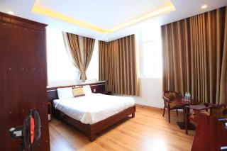 Phuong Linh Hotel - 1