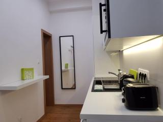 Renaissance Studio Apartment - Budapest - 3