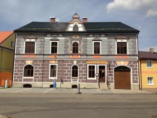 Restaurace U Kostela - Mariánské Radčice - 0