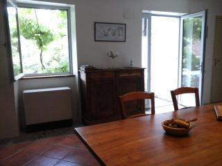 La Tour - Creysse - 2