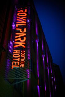 Royal Park Boutique Hotel - 4