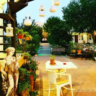 Mursel Garden Hotel - Kusadası - 4