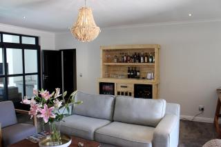 Whale Rock Luxury Lodge - 1