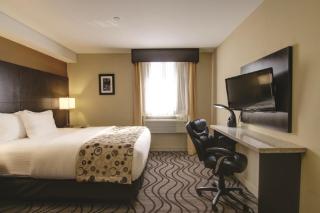 La Quinta by Wyndham Oshawa - 3