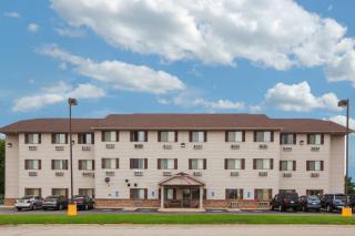 Super 8 by Wyndham Mason City - Mason City - 9