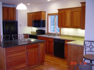 Breathtaking New Premier Lake Champlain Waterfront Escape! - Addison - 6
