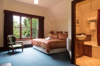Franklin Manor - Strahan - 2
