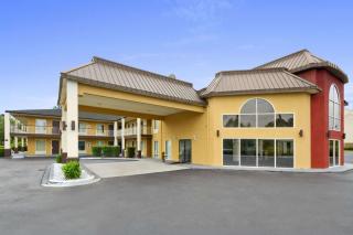 Baymont by Wyndham Santee - Santee - 0