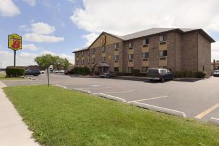 Super 8 by Wyndham Bridgeview/Chicago Area - Bridgeview - 9
