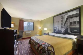 Super 8 by Wyndham Homewood Birmingham Area - Birmingham - 4