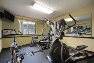 Super 8 by Wyndham Homewood Birmingham Area - Birmingham - 8
