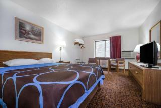 Super 8 by Wyndham Park Rapids - Park Rapids - 1
