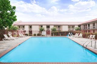 Super 8 by Wyndham Oxford - Oxford - 6
