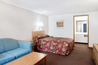 Knights Inn Pittston - Pittston - 5