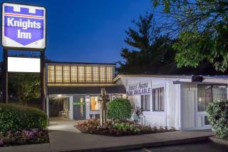 Knights Inn Pittston - 9
