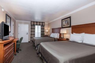 Travelodge by Wyndham Sylmar CA - Sylmar - 7