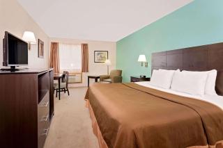 Howard Johnson by Wyndham Gothenburg - Gothenburg - 1