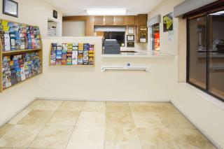Travelodge by Wyndham Indio - Indio - 6
