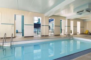Travelodge by Wyndham Edmonton West - Edmonton - 3