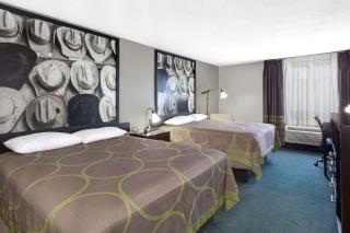 Super 8 by Wyndham Victoria/North/Mall Area - Victoria - 4
