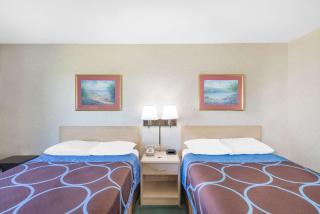Super 8 by Wyndham Canandaigua - Canandaigua - 4