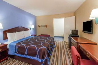 Super 8 by Wyndham Mt. Pleasant TX - 6