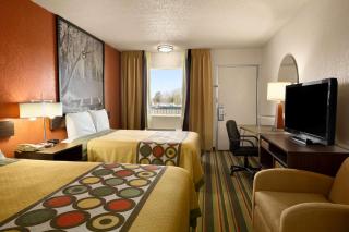 Super 8 by Wyndham Woodward - Woodward - 2