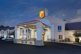 Super 8 by Wyndham Cloverdale IN - Cloverdale - 9