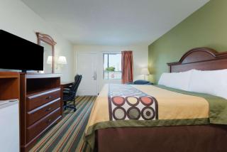 Baymont by Wyndham Troy - 5