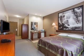 Super 8 by Wyndham Abbotsford BC - 6