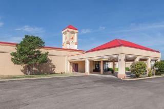 Super 8 by Wyndham Plainview - Plainview - 9