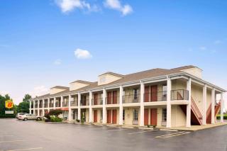 Super 8 by Wyndham Garner/Clayton/Raleigh - Garner - 0