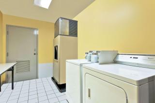 Super 8 by Wyndham Franklin Hwy 31 - 7