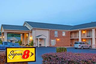 Super 8 by Wyndham Covington - Covington - 0