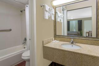 Super 8 by Wyndham Antioch/Nashville South East - Antioch - 1