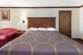 Super 8 by Wyndham Enid - Enid - 7