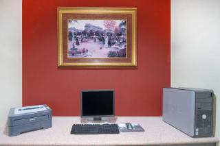 Super 8 by Wyndham Farmers Branch/North Dallas - Farmers Branch - 5