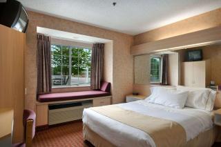Microtel Inn & Suites by Wyndham Syracuse Baldwinsville - Baldwinsville - 6