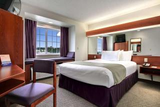 Microtel Inn & Suites by Wyndham Bridgeport - Bridgeport - 5