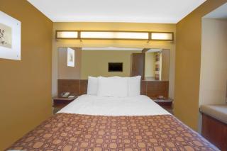 Microtel Inn & Suites by Wyndham Harrisonburg - Harrisonburg - 5