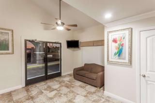 Travelodge by Wyndham Hemet CA - Hemet - 8
