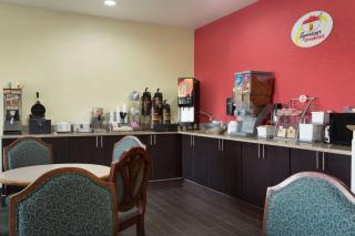 Super 8 by Wyndham Lees Summit - Lees Summit - 6
