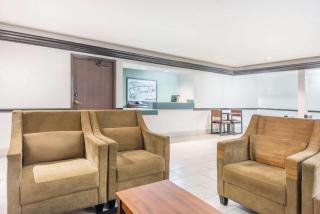 Super 8 by Wyndham Madison IN - Madison - 8